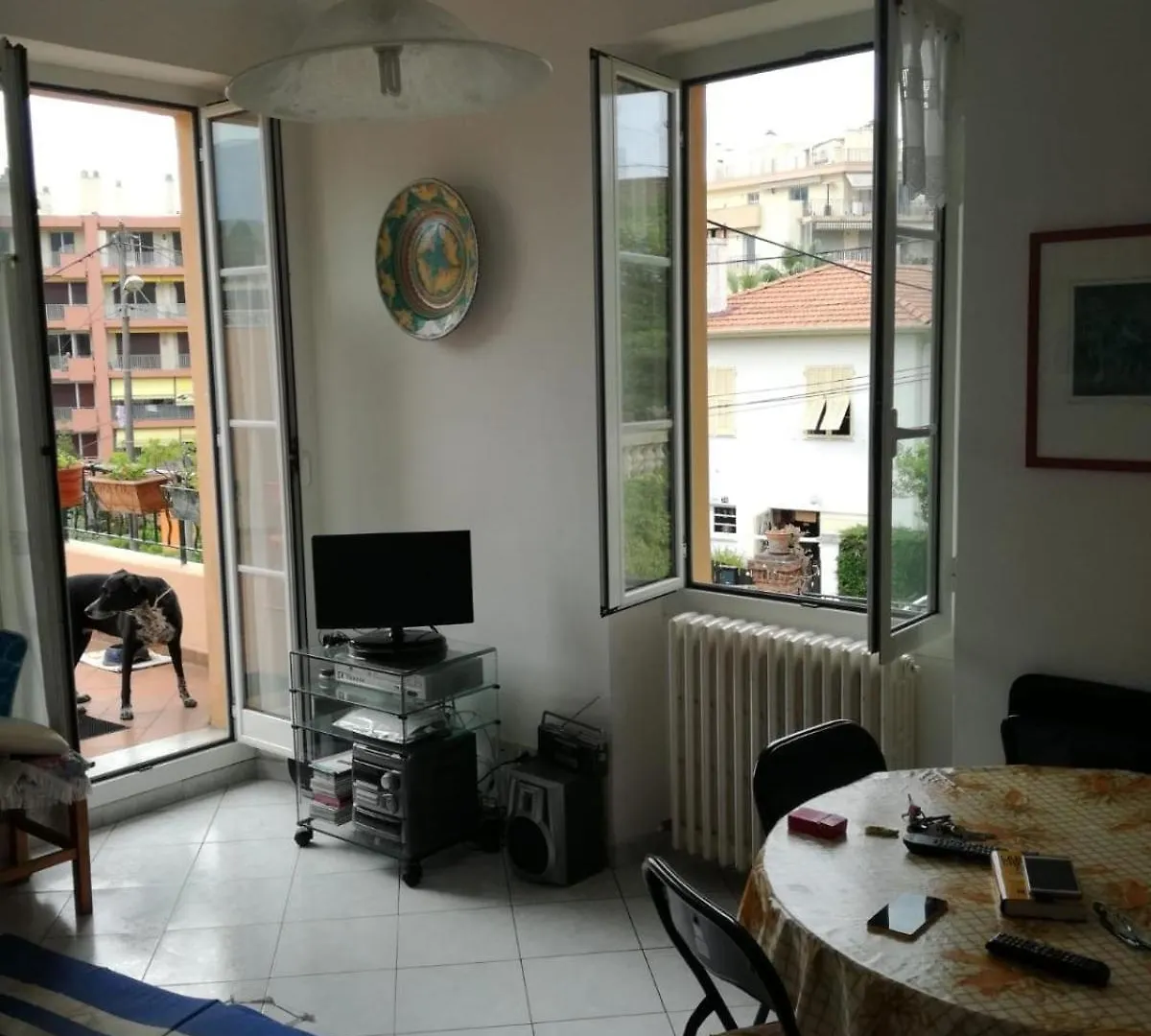 Menton Apartment With Large Terrace